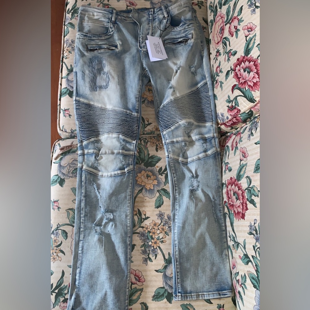 Authentic Balmain Slim Blue Ripped Jeans Size 34